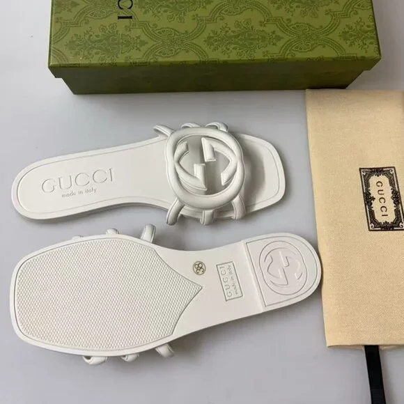 Gucci Women's White Rubber Slide Sandals - Picture 3 of 4